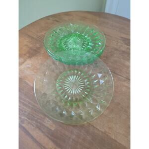 4 Jeannette Windsor Diamond Green Uranium Glass Dessert Plates 6"
